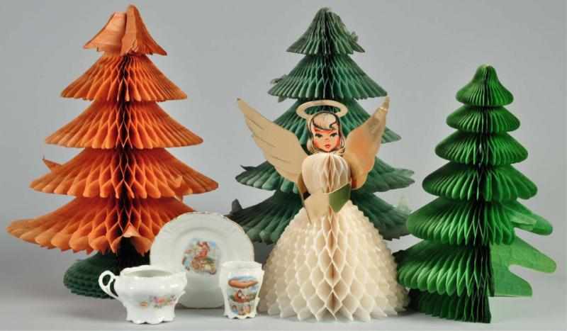 Appraisal: Lot of Christmas Related Items Description Includes four fold-out paper