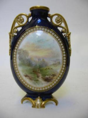 Appraisal: A GRAINGER CO WORCESTER PORCELAIN MOON FLASK late th century