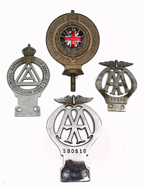 Appraisal: AN EARLY TH CENTURY AUTOMOBILE ASSOCIATION BADGE and numbered cm