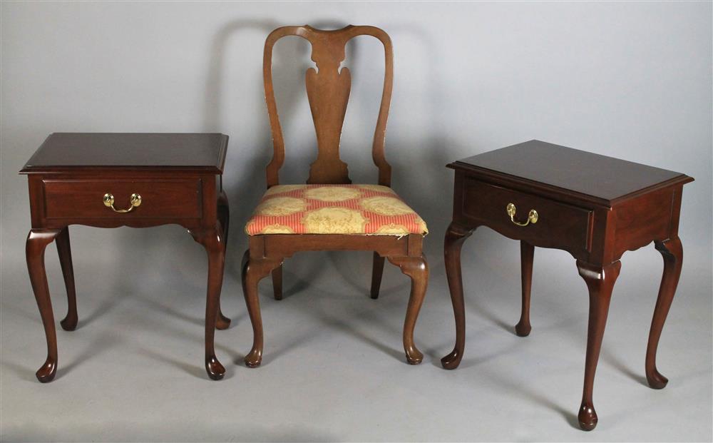 Appraisal: PAIR OF HARDEN QUEEN ANNE STYLE MAHOGANY SIDE TABLES top