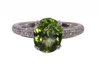 Appraisal: Peridot diamond and k white gold ring Peridot diamond and