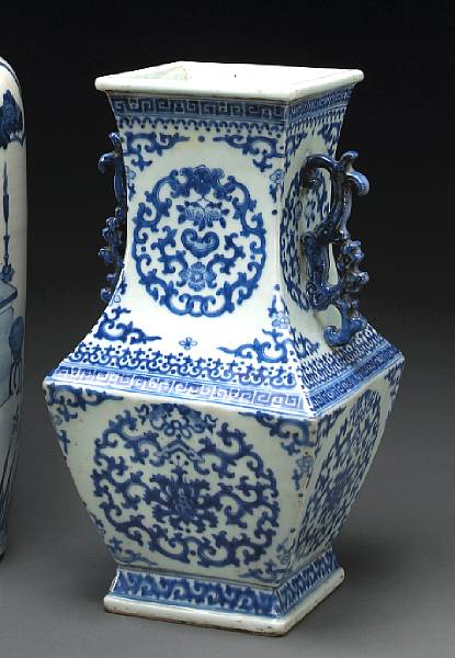 Appraisal: A blue and white porcelain square-sectioned vase Late Qing Republic