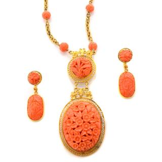 Appraisal: Coral k Yellow Gold Jewelry Suite Including a necklace featuring