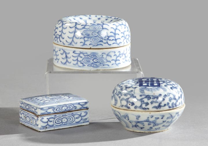 Appraisal: Three-Piece Group of Blue and White Porcelain consisting of an