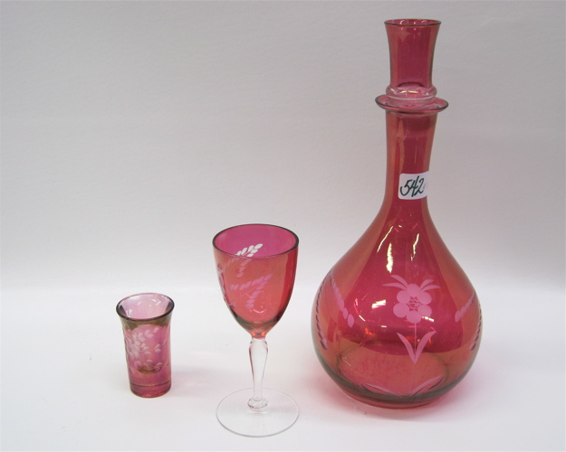 Appraisal: CRANBERRY GLASS DECANTER GOBLETS SHOT GLASSES pieces The decanter H