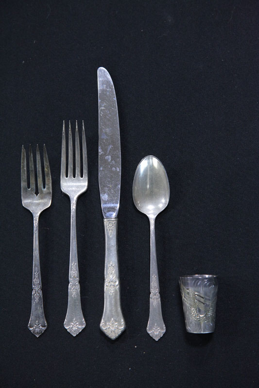 Appraisal: SET OF STERLING SILVER FLATWARE State House Stately pattern service