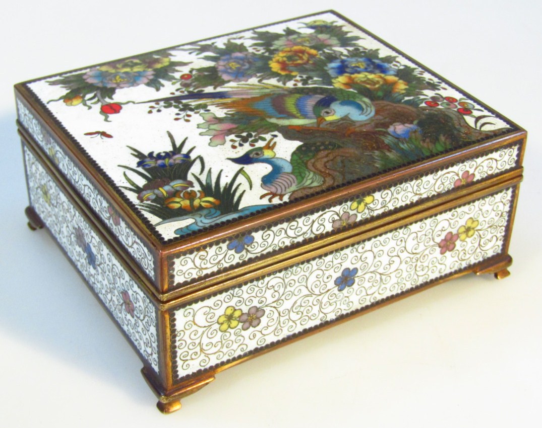 Appraisal: A late Meiji period Japanese enamel casket the rectangular lid