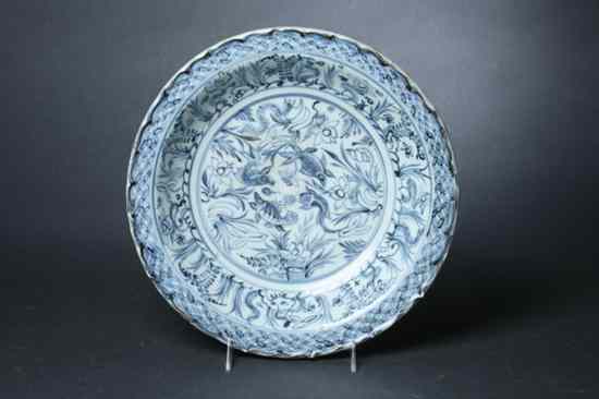 Appraisal: CHINESE BLUE AND WHITE PORCELAIN BARBED SHALLOW BOWL Ming Dynasty