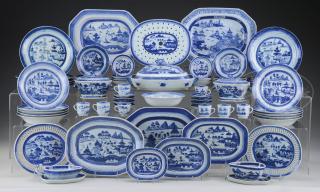 Appraisal: LARGE ASSORTMENT OF BLUE AND WHITE EXPORT PORCELAIN LARGE ASSORTMENT