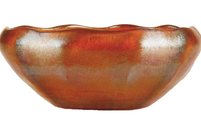 Appraisal: A TIFFANY FAVRILE GLASS BOWL early th century in gold