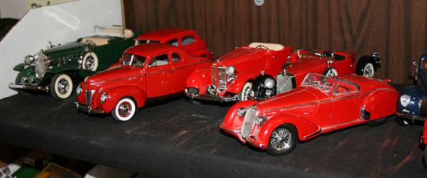 Appraisal: Limited Issue Metal Vehicles Lot comprising limited issue contemporary vehicles