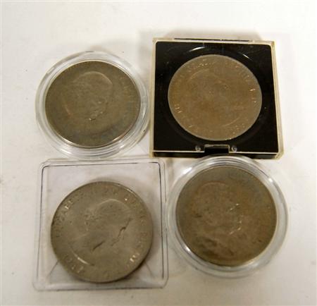 Appraisal: A collection of Winston Churchill commemorative coins and medallions A