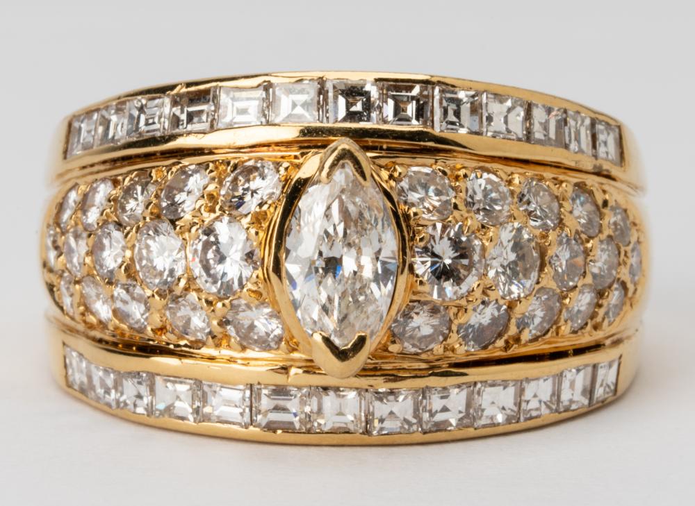 Appraisal: KARAT YELLOW GOLD DIAMOND RINGCentering one marquise diamond G-I SI