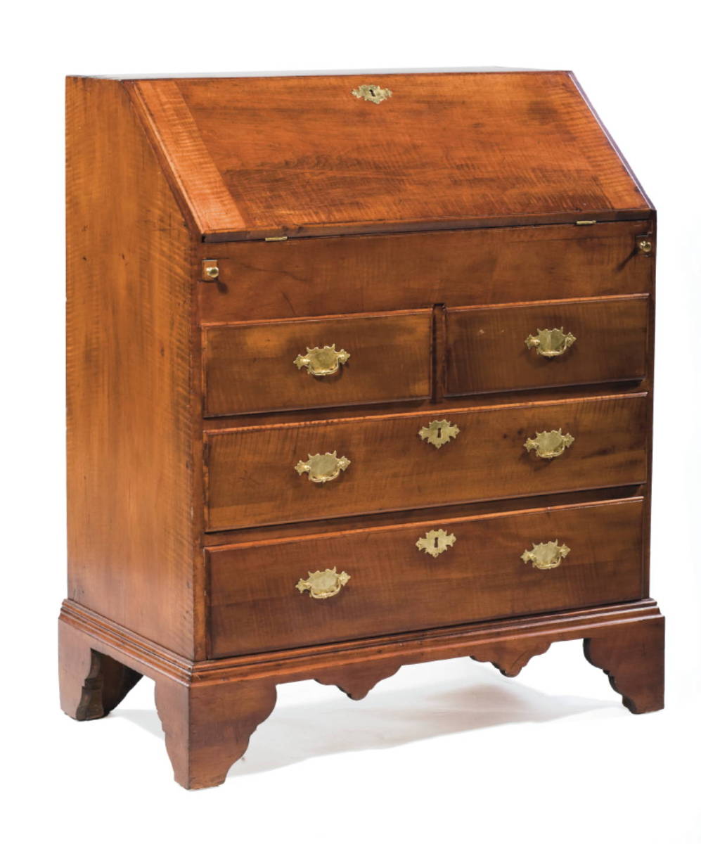 Appraisal: PENNSYLVANIA CHIPPENDALE MAPLE SLANT-LID DESK The rectangular top above a