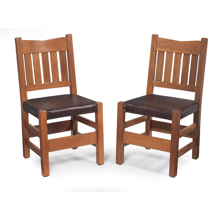 Appraisal: Gustav Stickley side chairs pair ''V'' back form with fivevertical