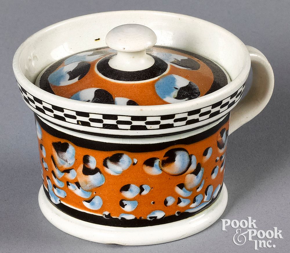 Appraisal: Mocha mustard pot with cat's-eye decoration Mocha mustard pot with