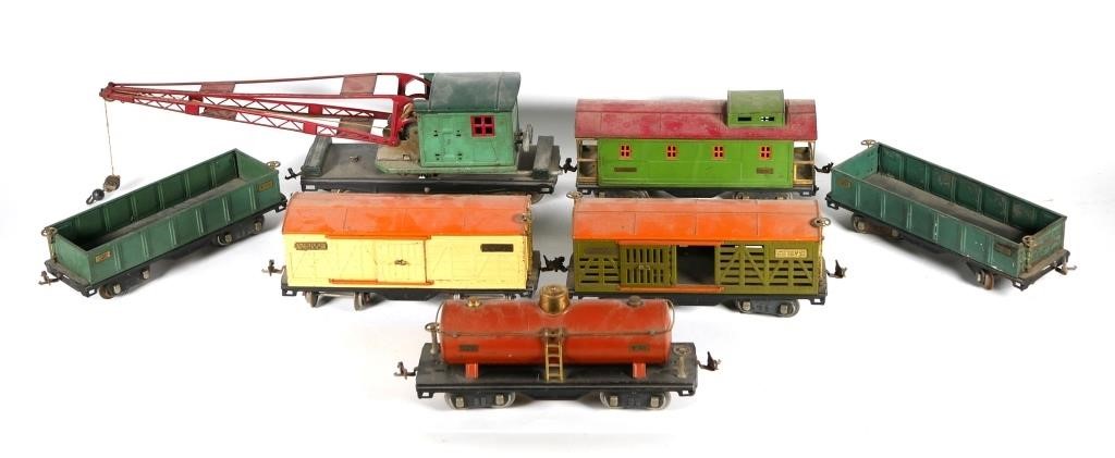 Appraisal: LIONEL LINES STANDARD GAUGE TRAIN SETSet of seven Lionel Lines