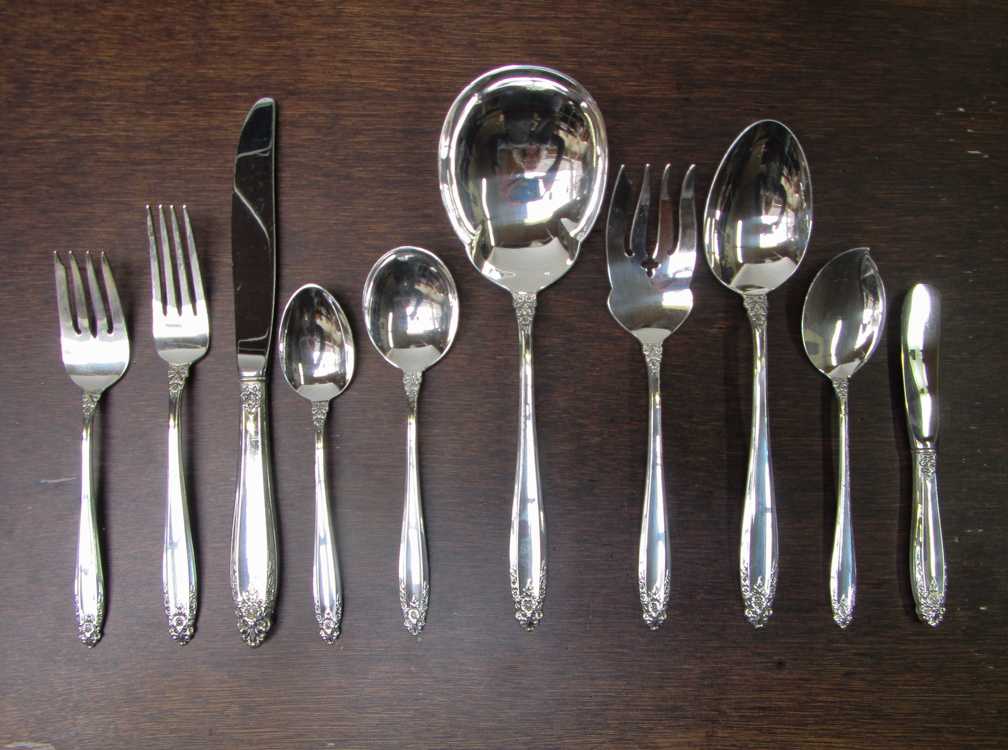 Appraisal: INTERNATIONAL STERLING SILVER FLATWARE SET fifty-five pieces Prelude pattern comprised