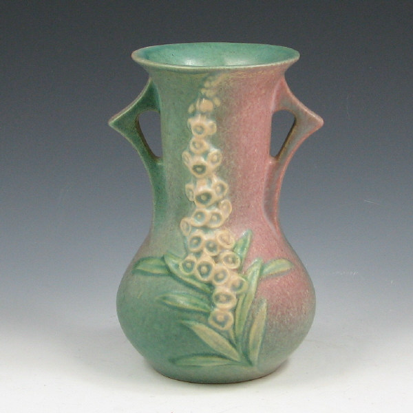 Appraisal: Roseville Foxglove - Vase - Mint Roseville Foxglove vase in