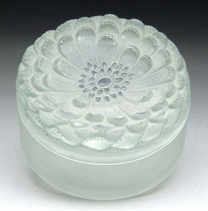 Appraisal: R LALIQUE DAHLIA COVERED BOX Lovely covered box has deeply