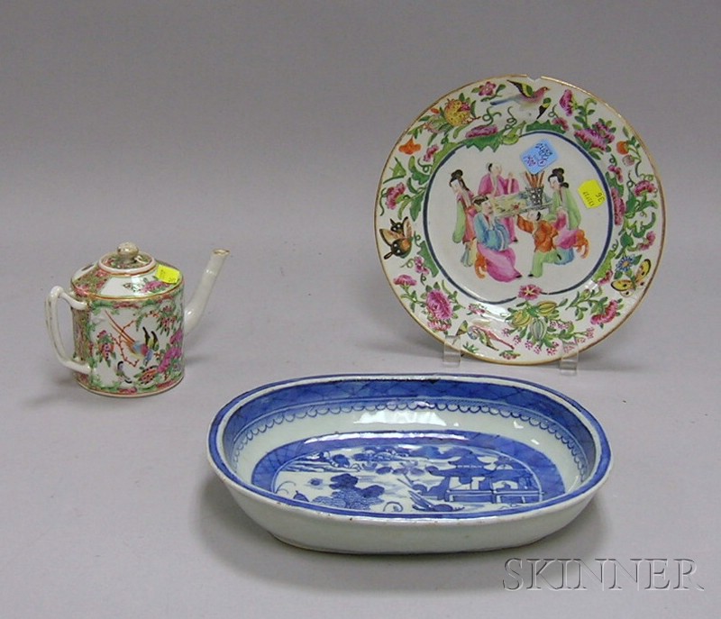 Appraisal: Chinese Export Porcelain Canton Serving Dish Small Rose Mandarin Teapot