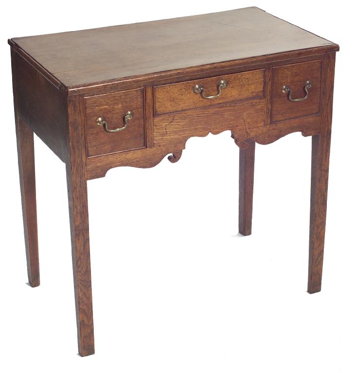 Appraisal: GEORGE III OAK LOWBOY LATE th CENTURY the rectangular moulded