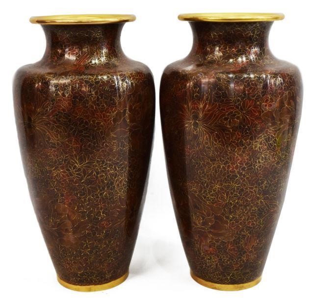 Appraisal: pair Chinese cloisonne enamel vases th c rolled rim body