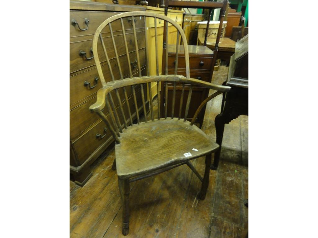 Appraisal: A th century Windsor hoop and stick back elbow chair