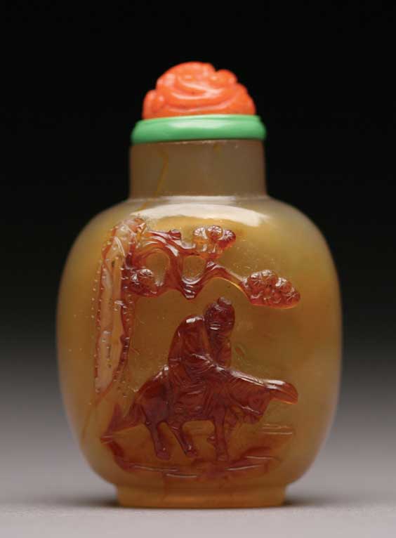 Appraisal: CAMEO AGATE SNUFF BOTTLE Finely hollowed cameo carved agate snuff