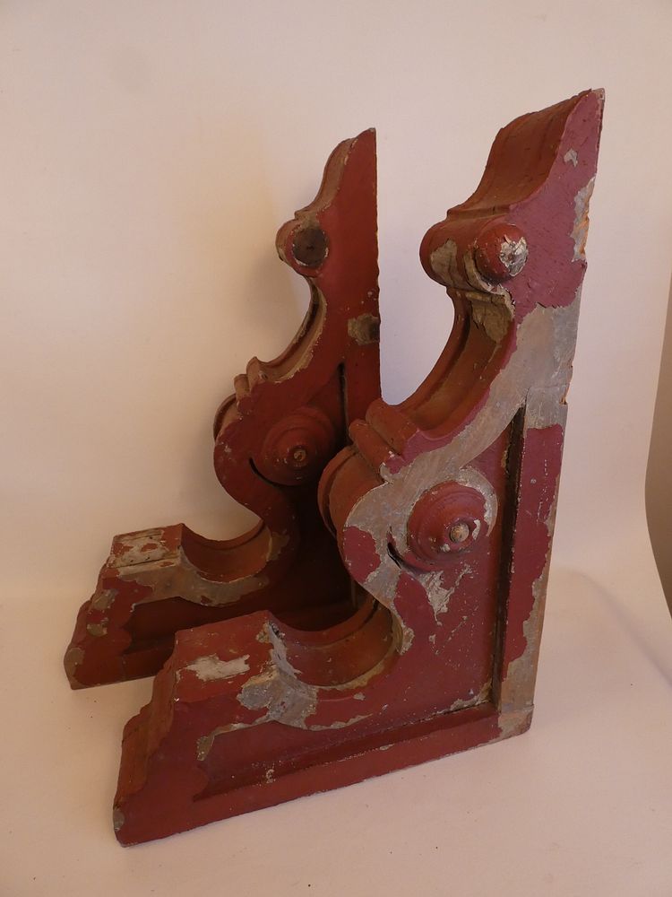 Appraisal: PAIR ANTIQUE WOOD CORBELS Pair of antique carved wood architectural