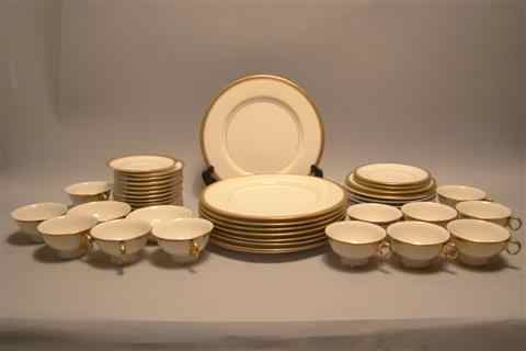 Appraisal: THEODORE HAVILAND ''BERKELEY'' PART DINNER SERVICE including dinner plates cake