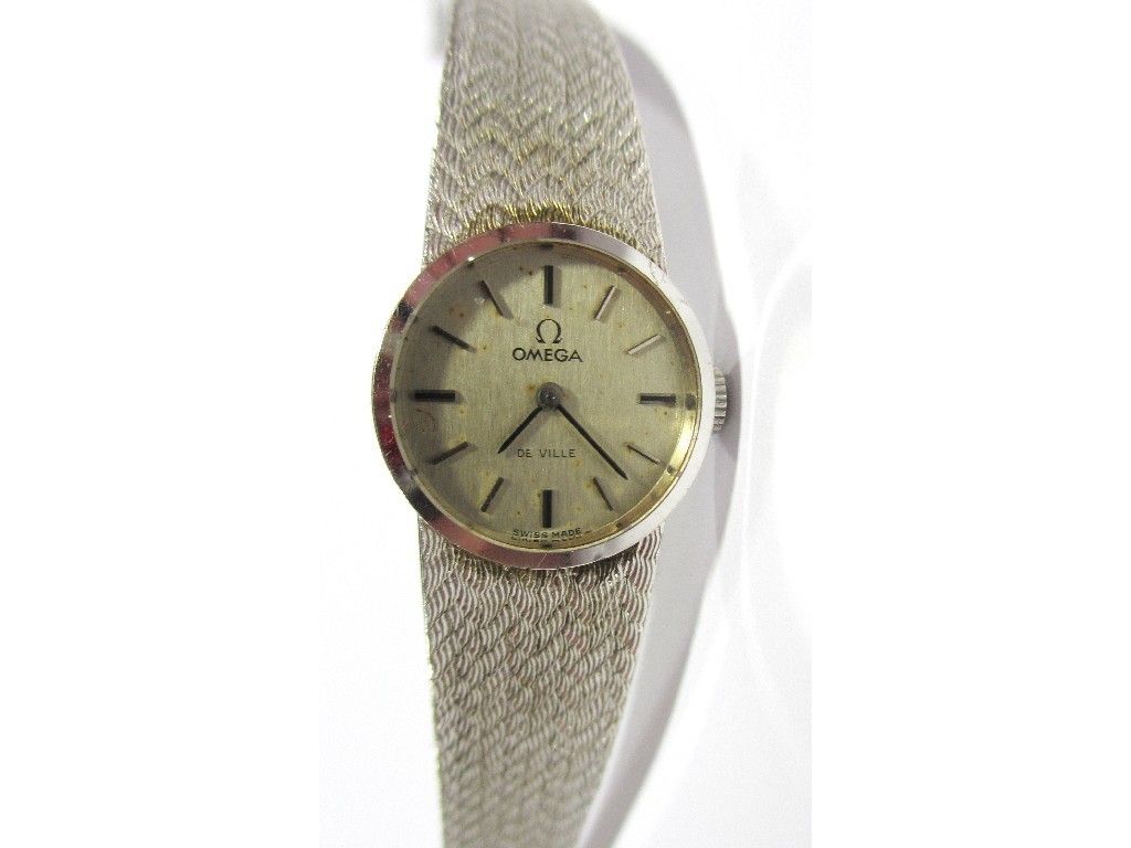 Appraisal: A ladies ct white gold Omega wrist watch with circular