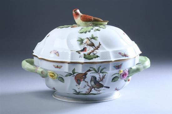 Appraisal: HEREND PORCELAIN COVERED SOUP TUREEN Rothschild Bird pattern - in