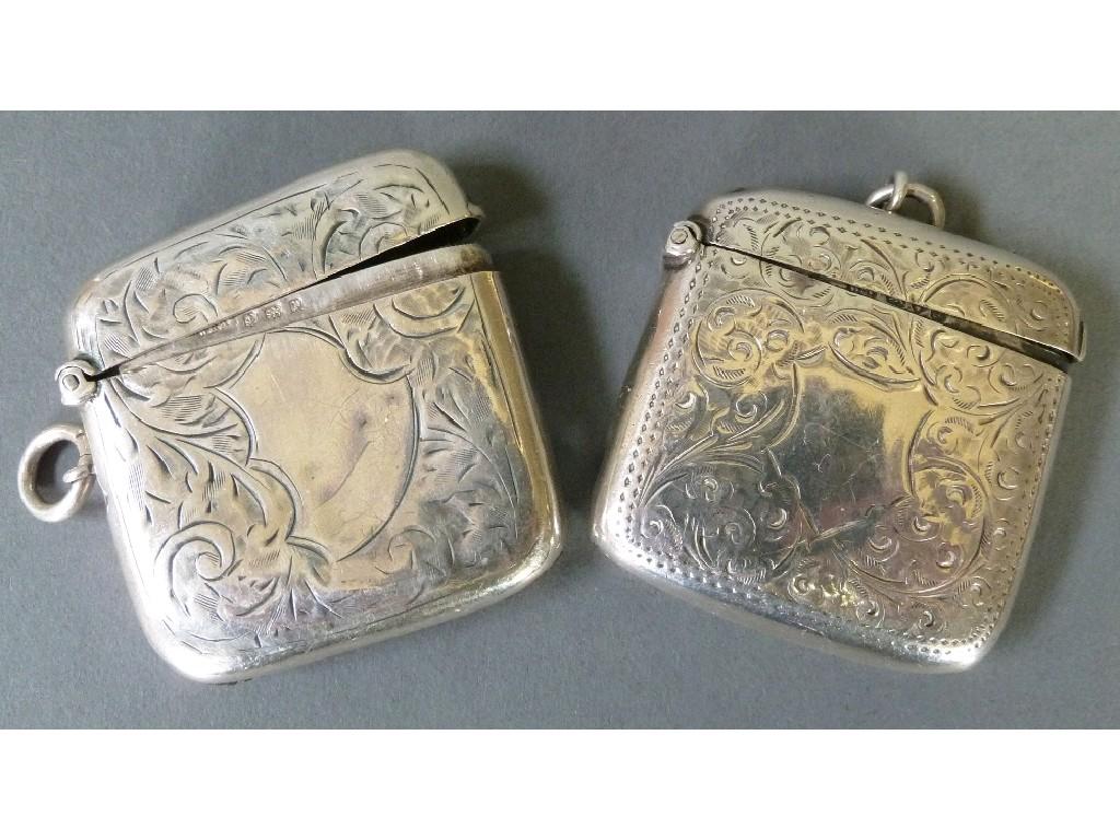 Appraisal: EDWARDIAN SILVER VESTA BOX curved oblong and all over foliate