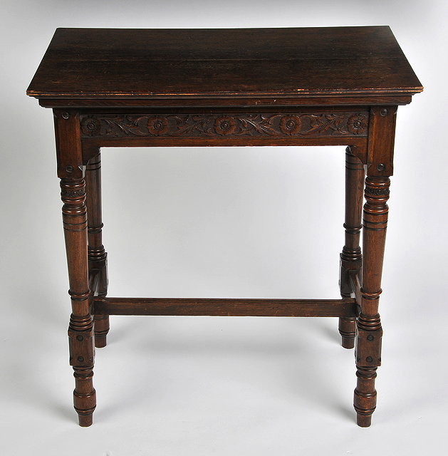 Appraisal: A LATE VICTORIAN OAK PUGIN STYLE CENTRE TABLE with rectangular