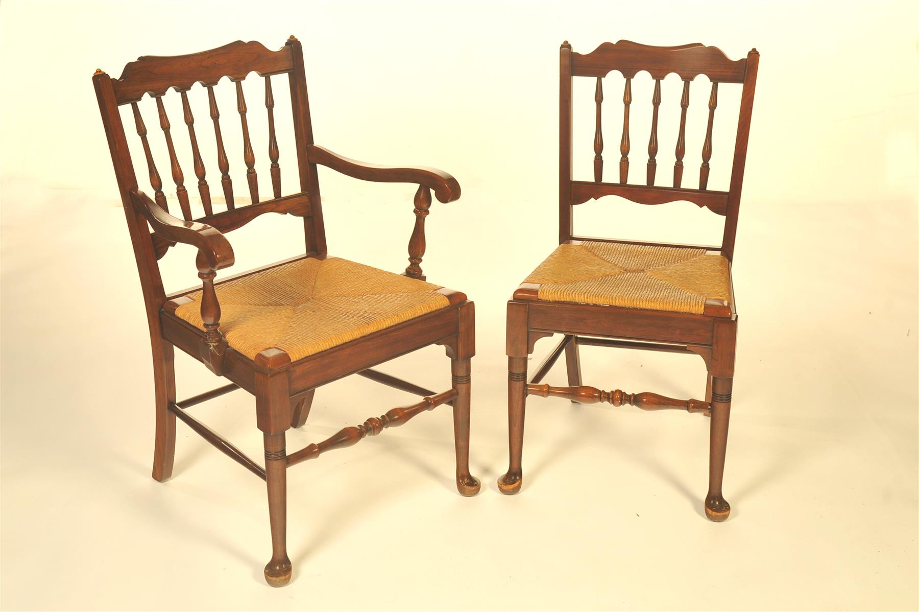 Appraisal: SIX PENNSYLVANIA HOUSE COUNTRY QUEEN ANNE-STYLE DINING CHAIRS American th