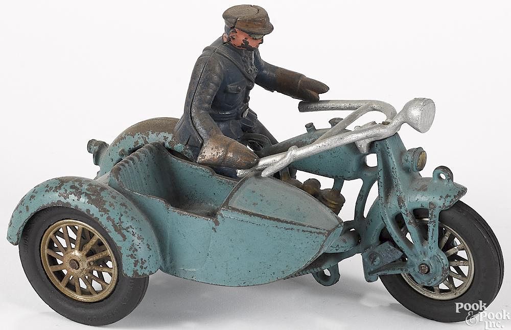 Appraisal: Hubley cast iron police motorcycle with sidecar Hubley cast iron