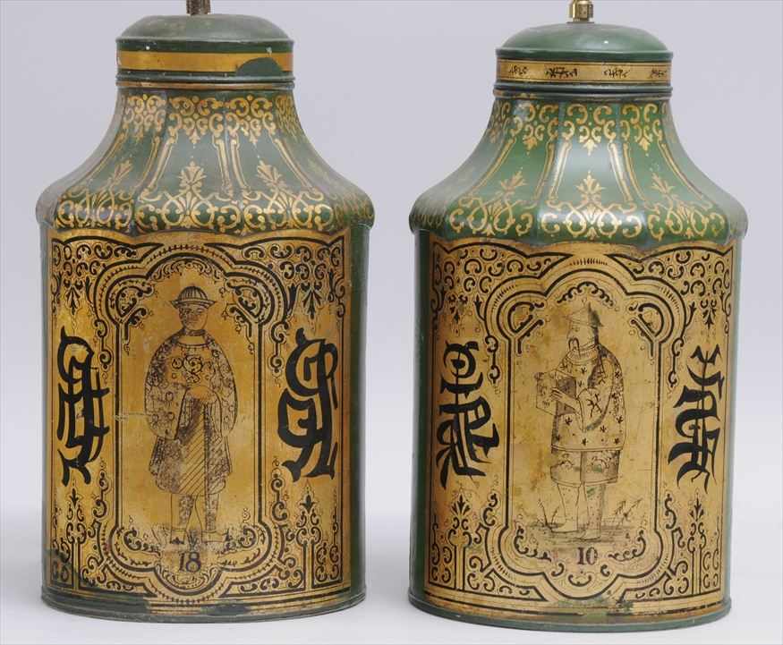 Appraisal: PAIR OF CHINESE EXPORT GREEN-GROUND T LE- PEINTE TEA CANISTERS