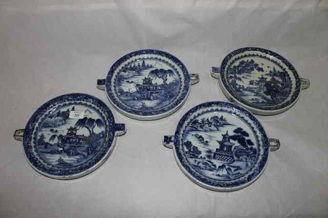 Appraisal: A COLLECTION OF FOUR CHINESE BLUE AND WHITE PORCELAIN EXPORT