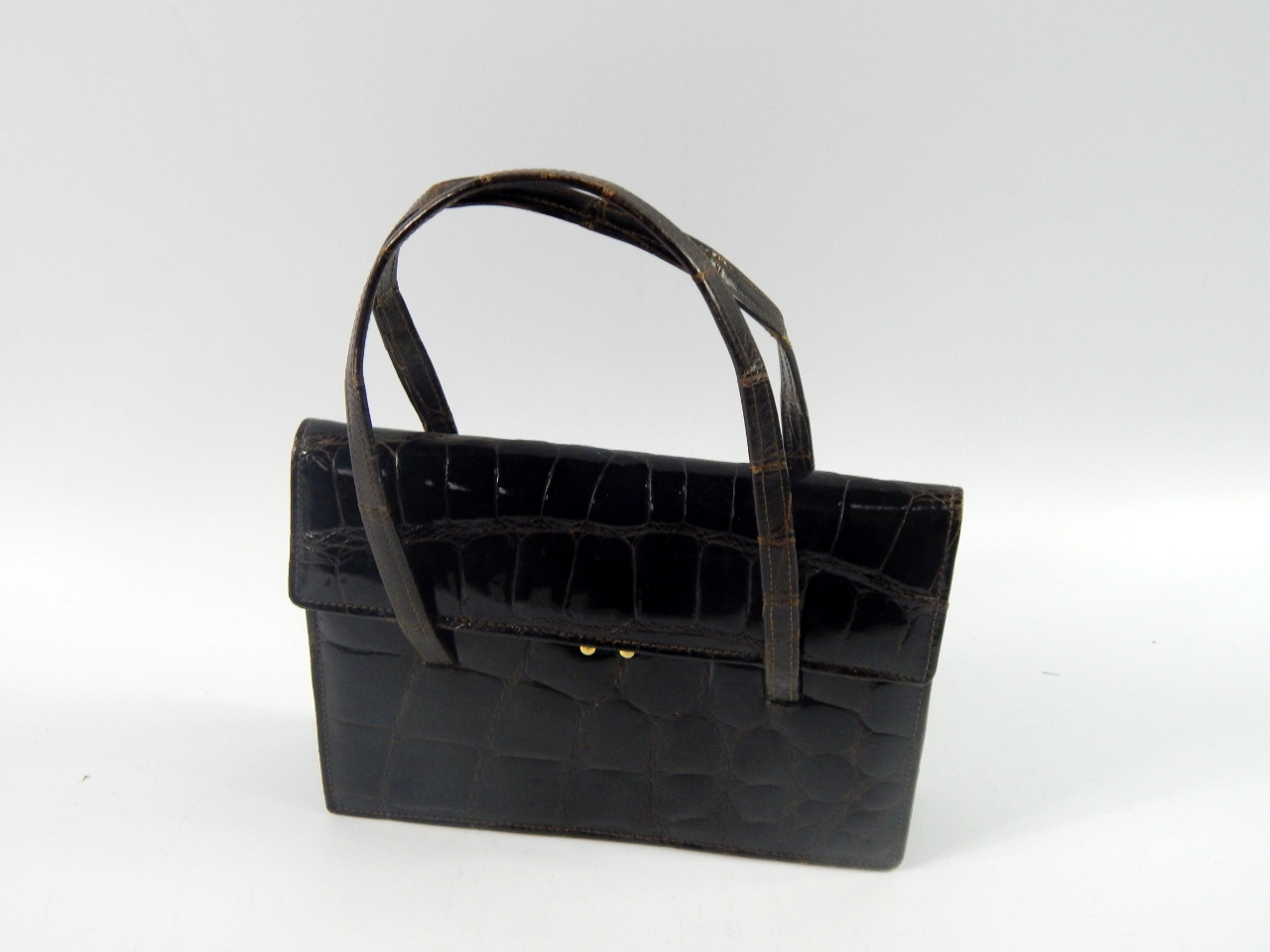 Appraisal: An alligator skin handbag by City Eindhoven