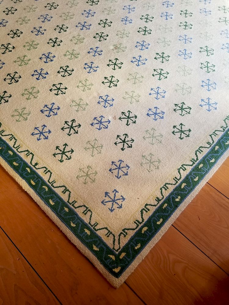 Appraisal: Creme Broadloom Carpet with Green and Blue Snowflakes Central Pattern