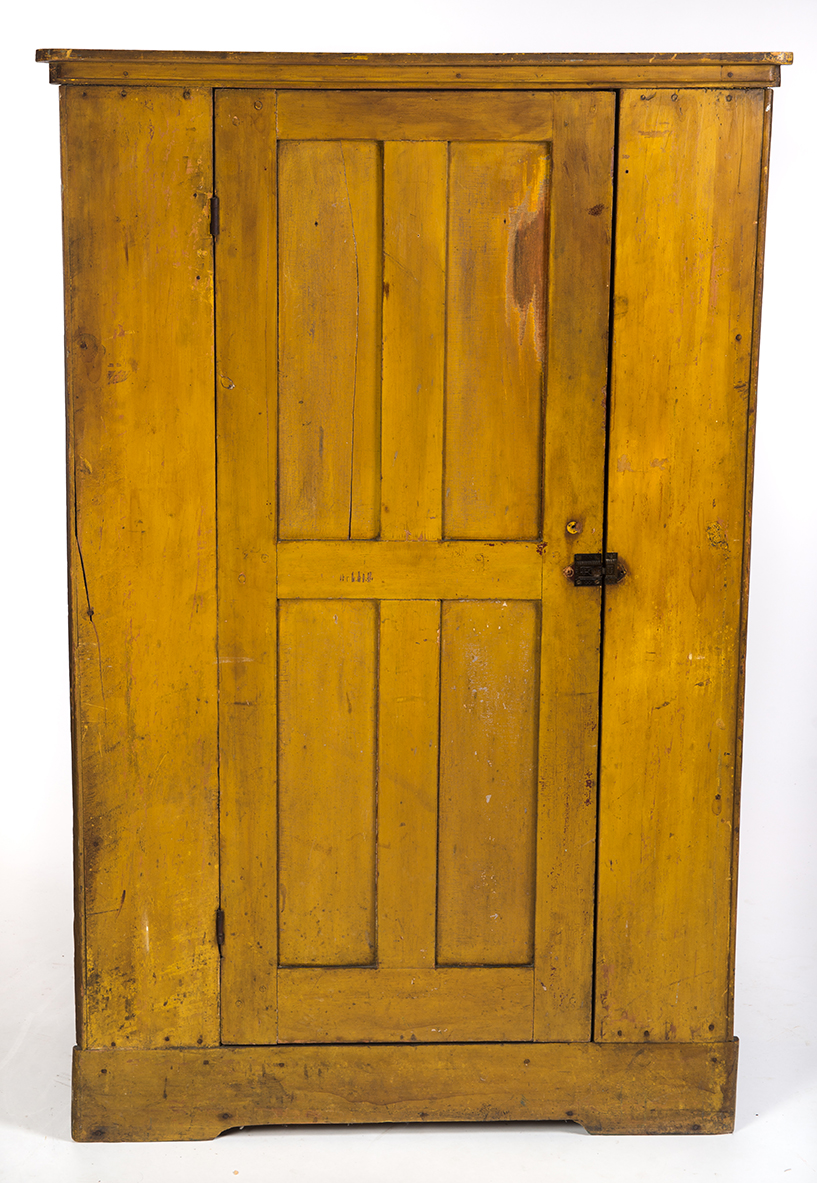 Appraisal: AMERICAN CORNER CUPBOARD Second half- th century pine Small size