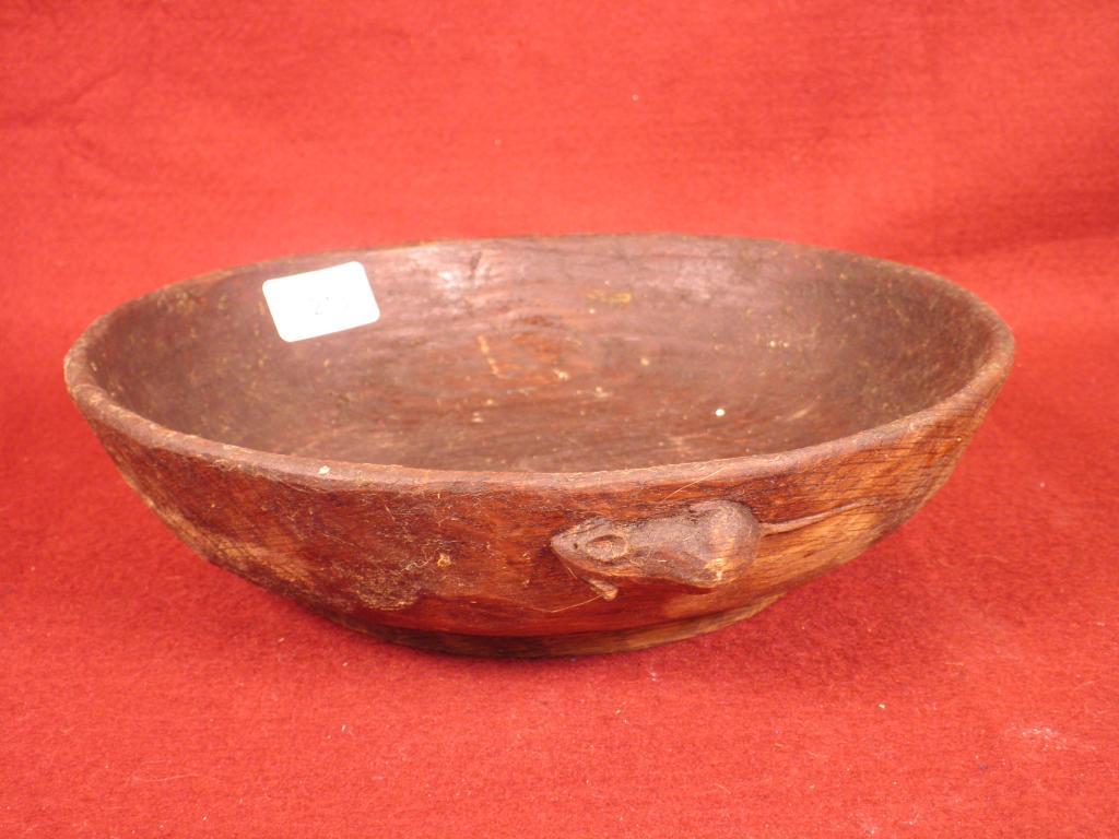 Appraisal: A Robert Mouseman Thompson oak fruit bowl