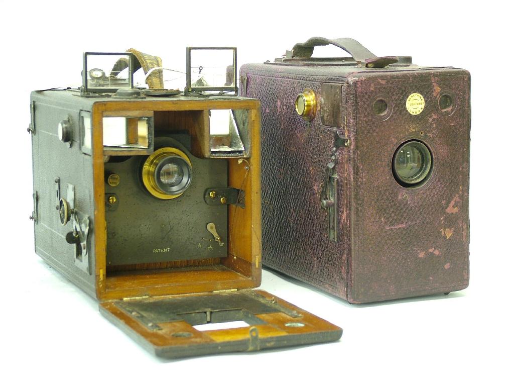 Appraisal: Benetfink London 'Lightning' hand camera with falling plate and magazine