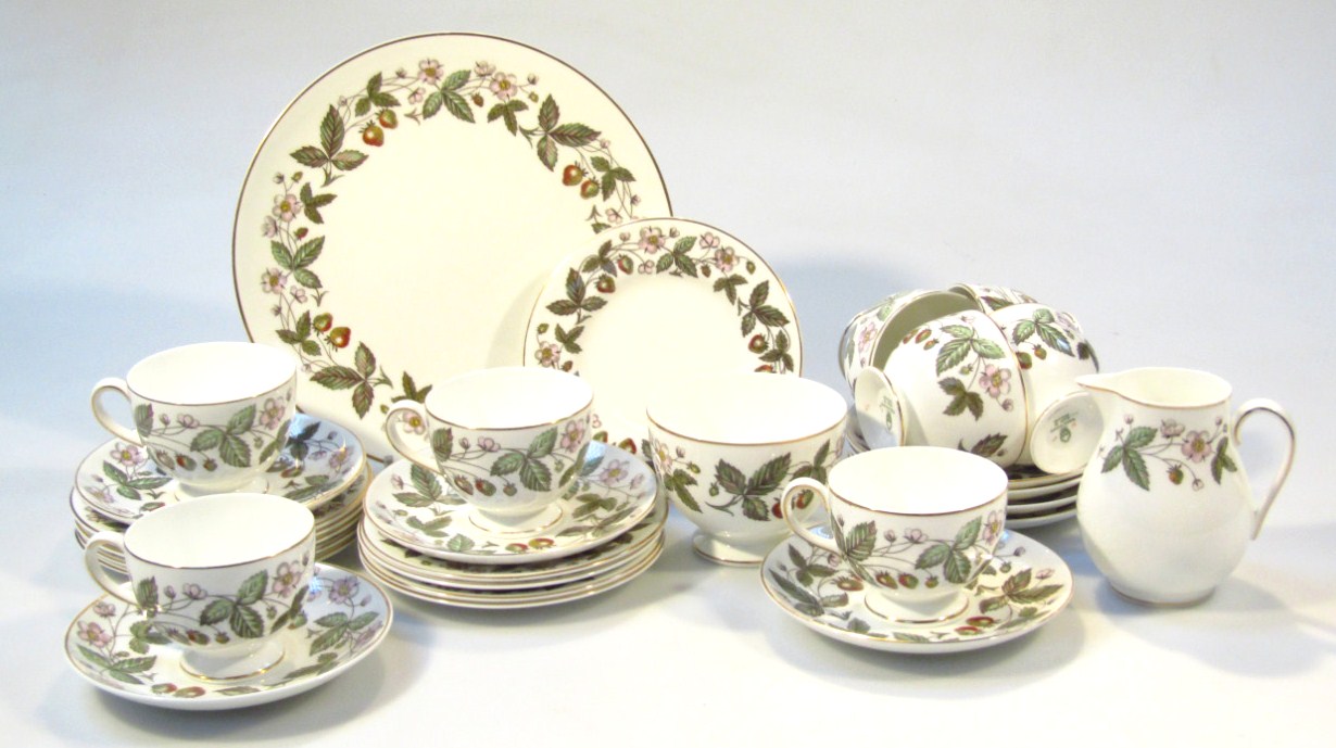 Appraisal: A Wedgwood Strawberry Hill pattern part tea service to include