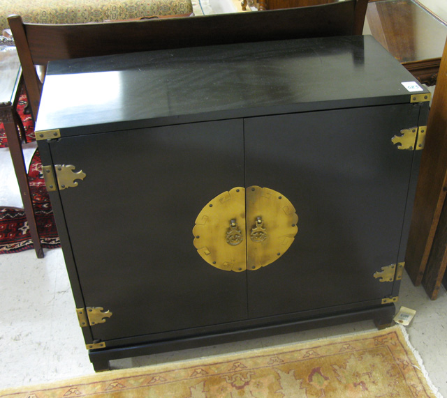 Appraisal: CHINESE STYLE SIDE CABINET Sanford Furniture Co modern the -door