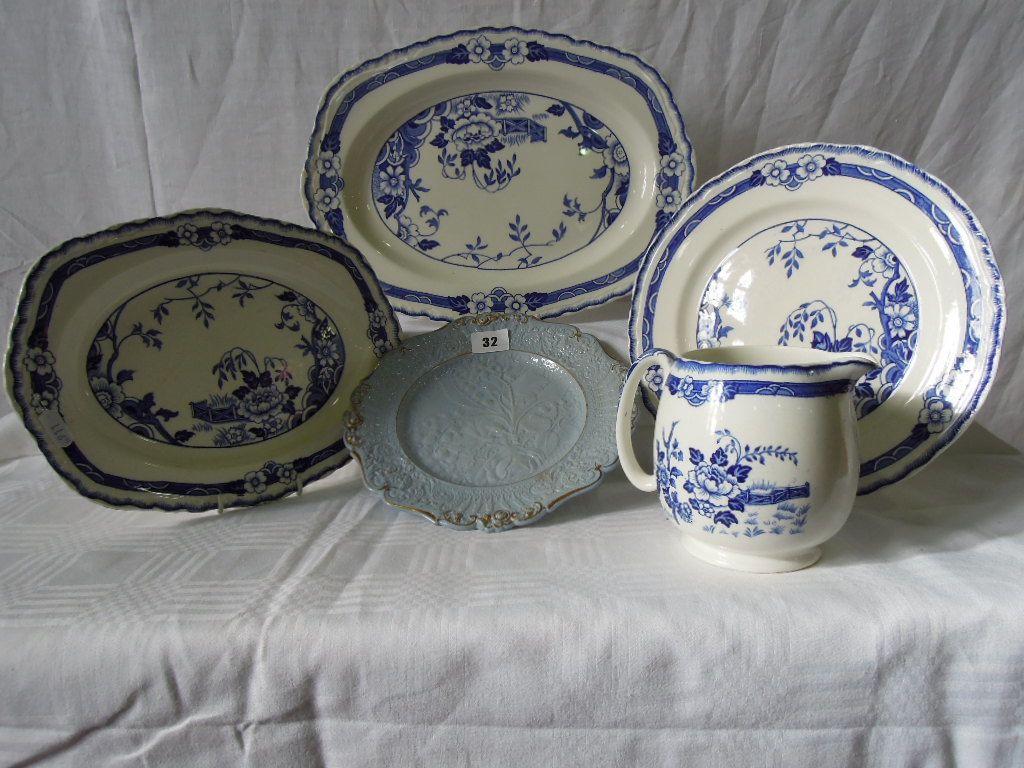 Appraisal: A quantity of blue and white Alfred Meakin Jesmonde pattern