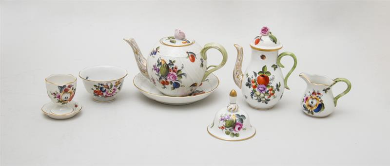 Appraisal: MODERN HEREND PORCELAIN PART BREAKFAST SET With fruit clusters comprising