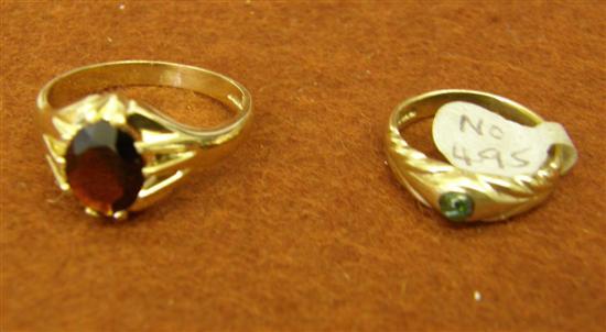 Appraisal: Two rings comprising a cabochon gem set signet and a