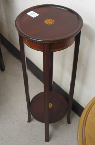 Appraisal: SHERATON REVIVAL MAHOGANY PEDESTAL PLANT STAND English c having a